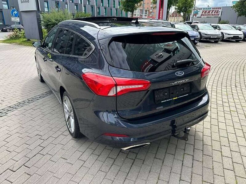 Ford Focus FOCUS 1.5 ECO BOOST AUTOMATIK VIGNALE AHK|PANO|