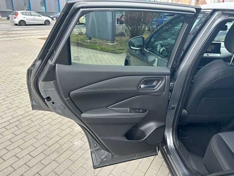 Nissan Qashqai QASHQAI 1.3 DIG-T MHEV N-CONNECTA