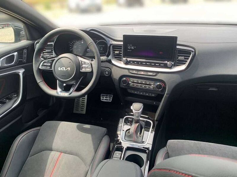 Kia ProCeed / pro_cee'd PROCEED 1.6T DCT7 AUTOMATIK GT GLASDACH KOMFORT