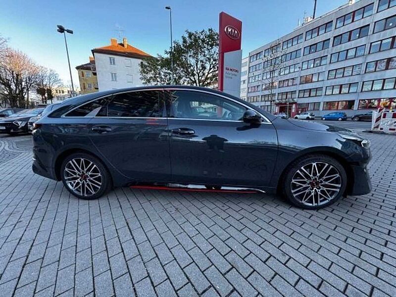 Kia ProCeed / pro_cee'd PROCEED 1.6T DCT7 AUTOMATIK GT GLASDACH KOMFORT