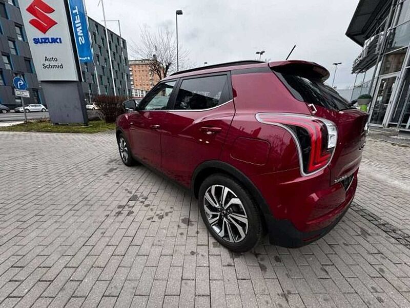 SsangYong Tivoli TIVOLI 1.6 XDi ALLRAD AUTOMATIK AHK